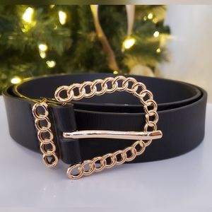 Belt with gold buckle Large